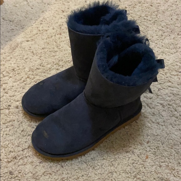 UGG Bow Short Boot Navy - Picture 2 of 3